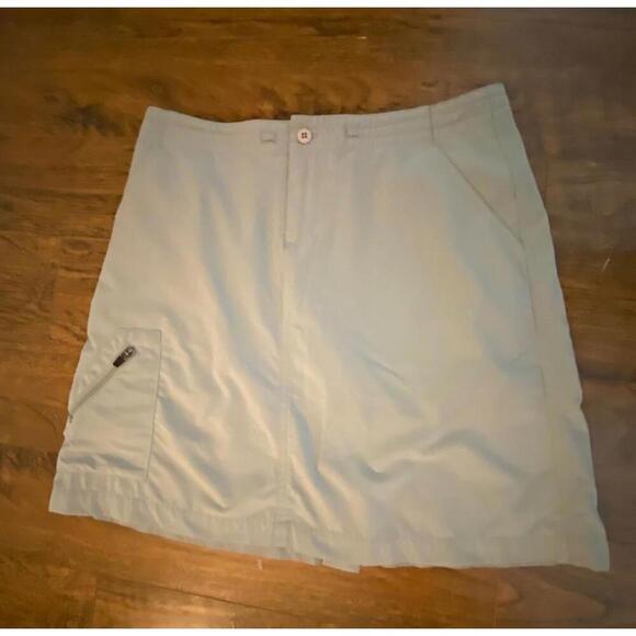 Title Nine Women's Performance Skirt - Size 4 - Picture 8 of 8